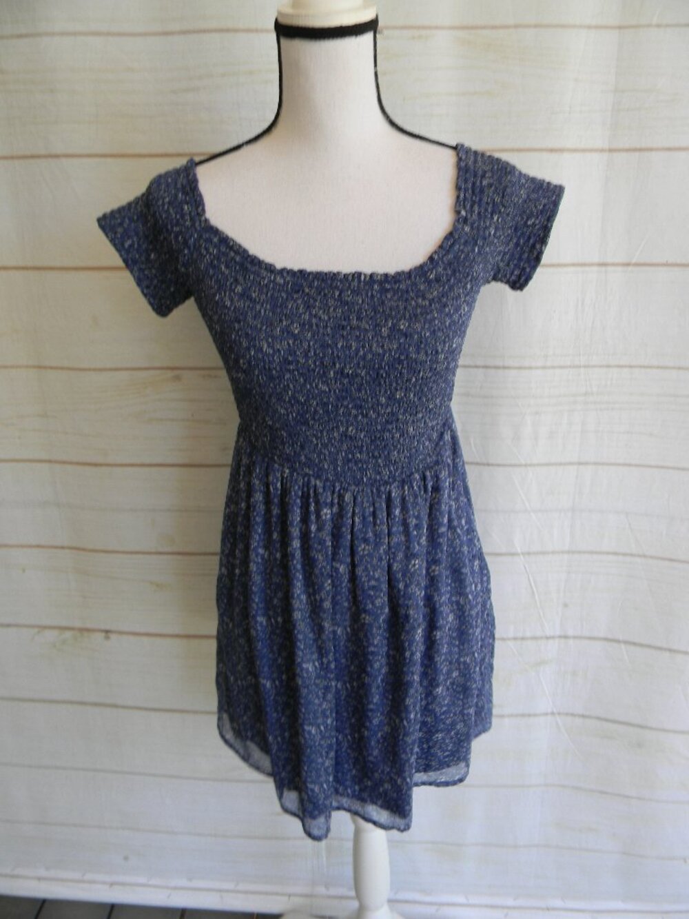 Abercrombie & Fitch Smocked BLUE Floral ON/OFF SHOULDER DRESS SZ XS COWGIRL